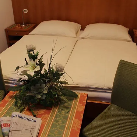 Airporthotel - Am Airport Hotel 4*