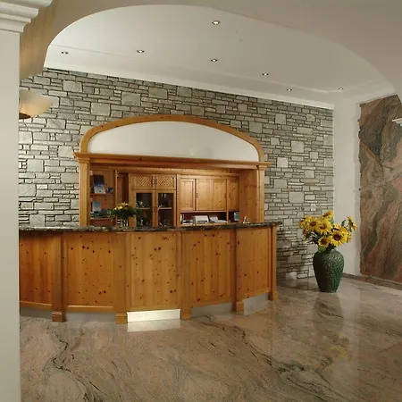 Hotel Airporthotel - Am Airport